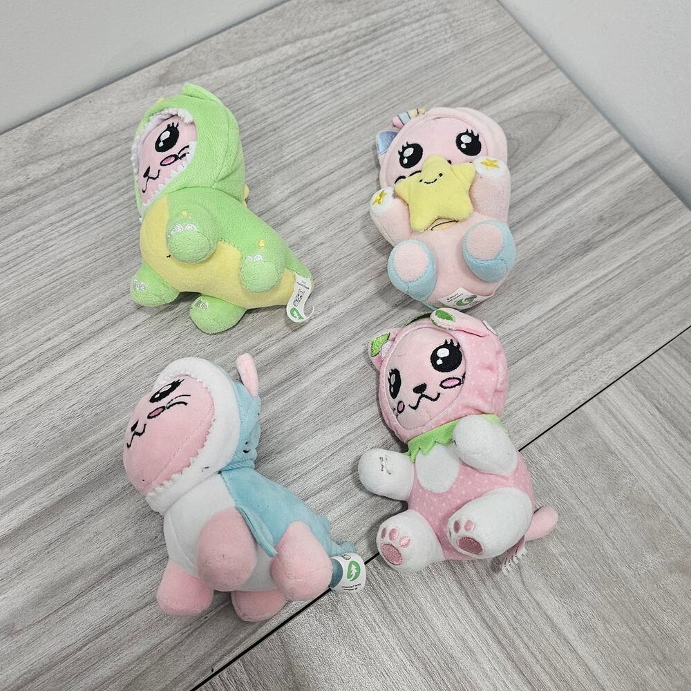 InquisitorMaster Mini Mystery Misa Plushies Plush Lot of 4 Cat Dressed up Toy